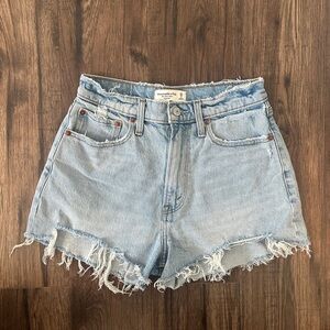 AF Curve Love The mom short high rise shorts